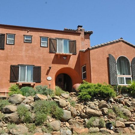 Posada Mariana Bed And Breakfast Catheys Valley Екстериор снимка