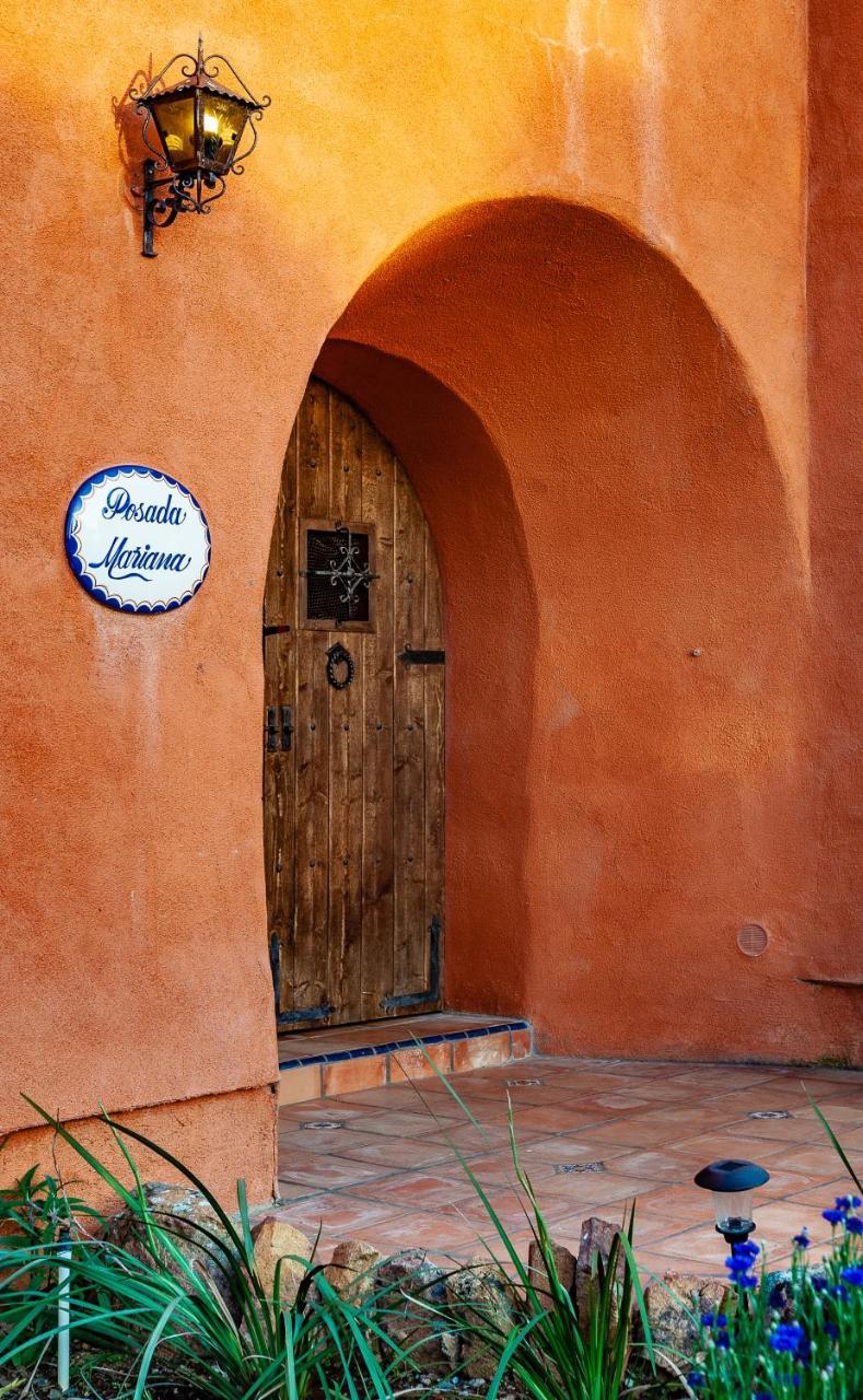 Posada Mariana Bed And Breakfast Catheys Valley Екстериор снимка