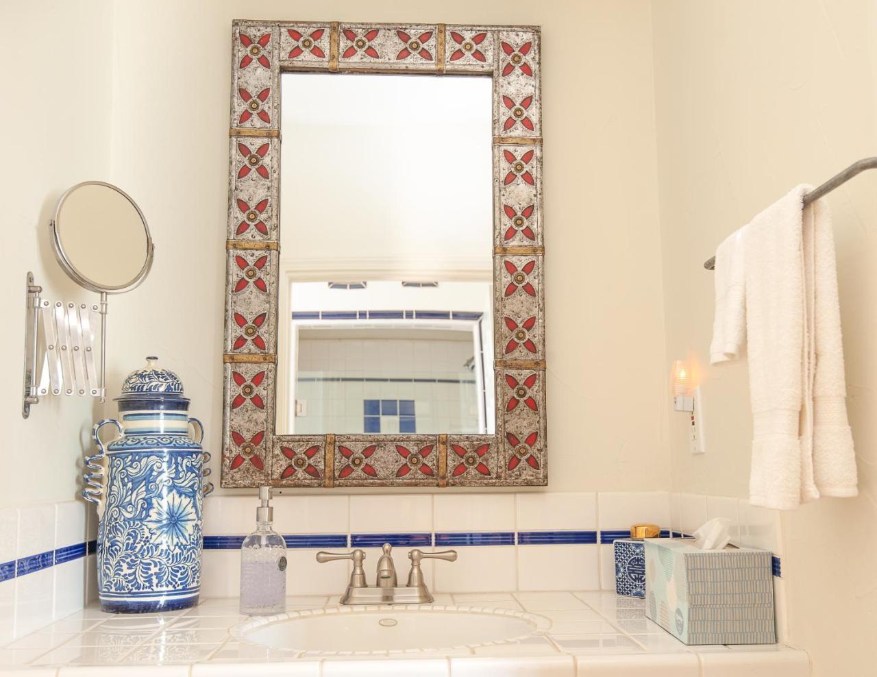 Posada Mariana Bed And Breakfast Catheys Valley Екстериор снимка